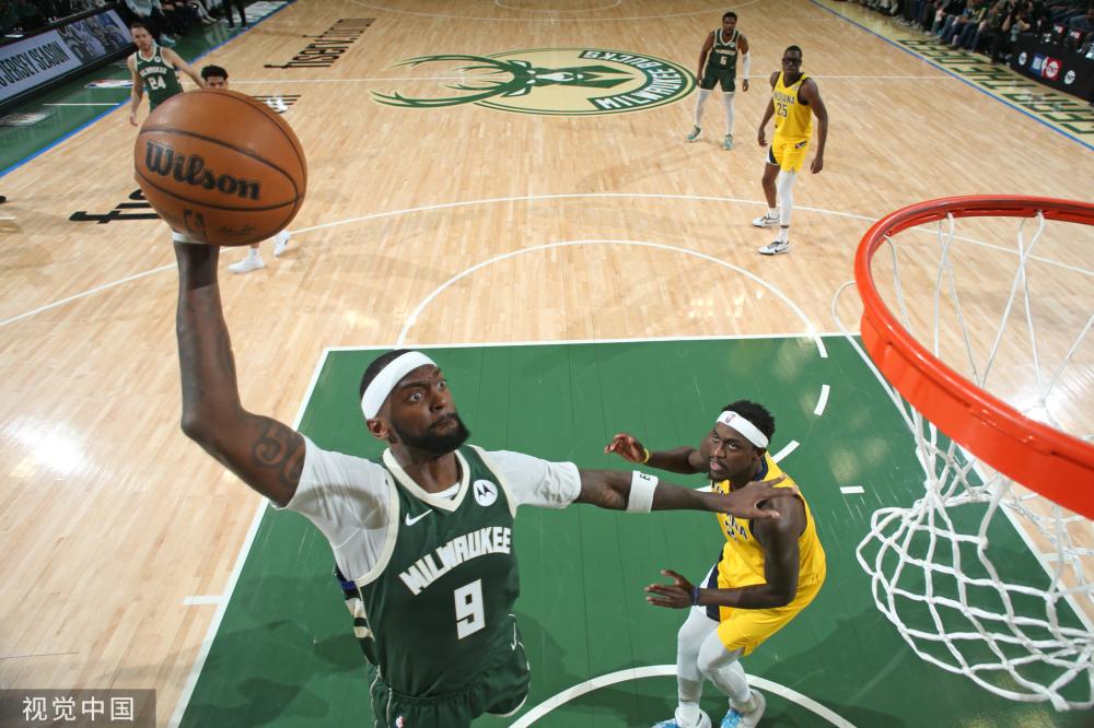 西蒙斯因伤 西蒙斯因伤