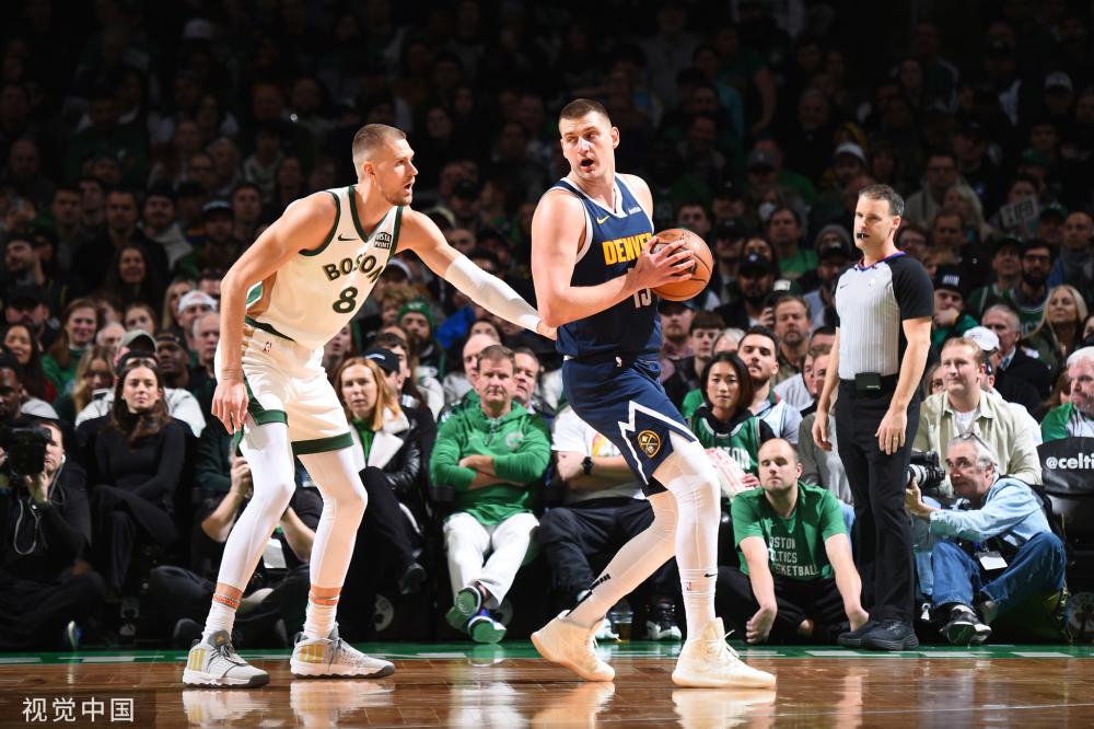 表现相对平 表现相对平